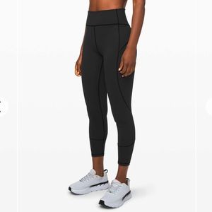 NWT In Movement Lulu crop